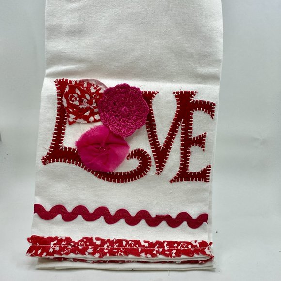 Love Kitchen Towel - Picture 4 of 7